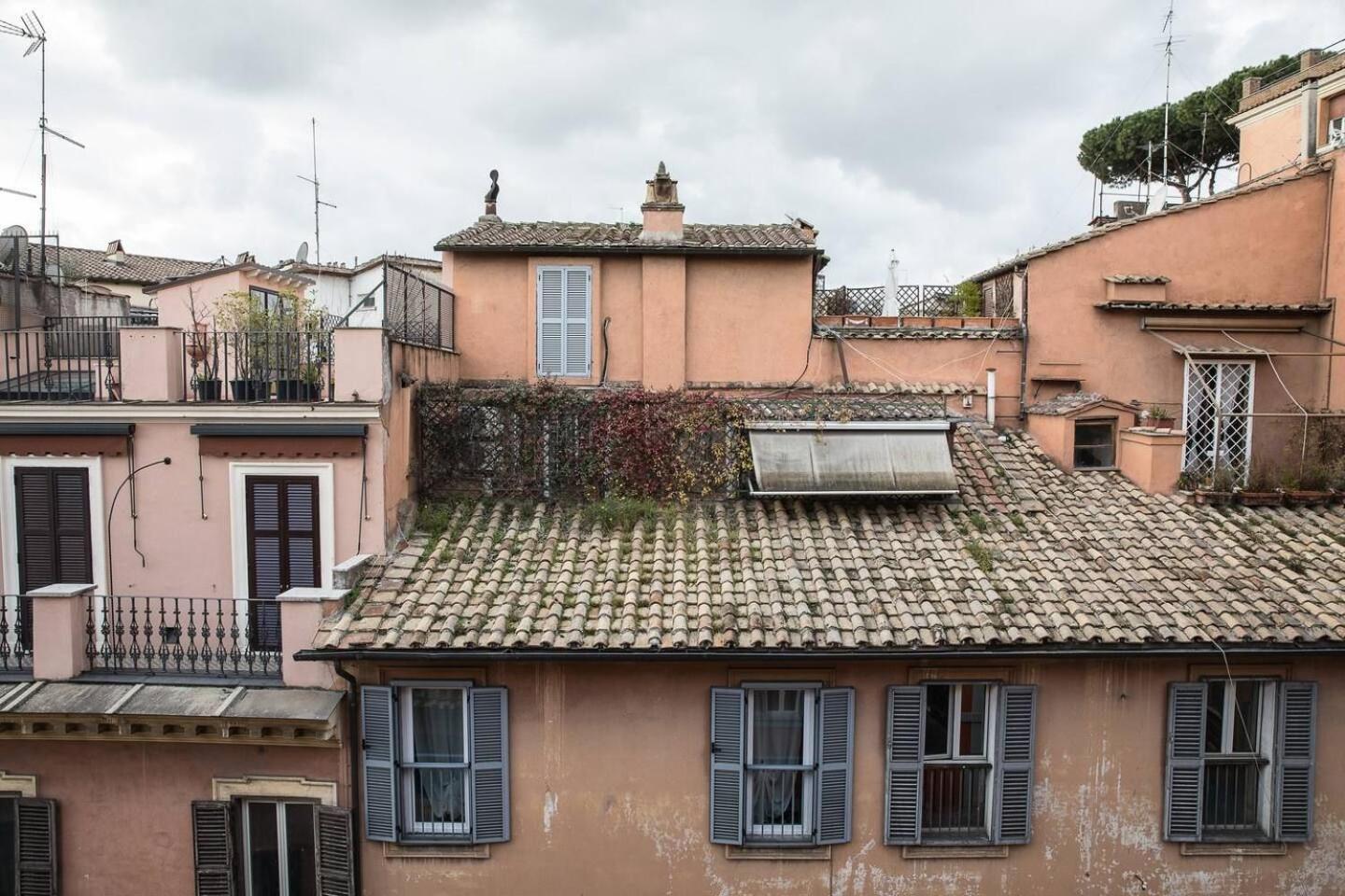 Crispi Deluxe 2 Bedroom Rome Bagian luar foto