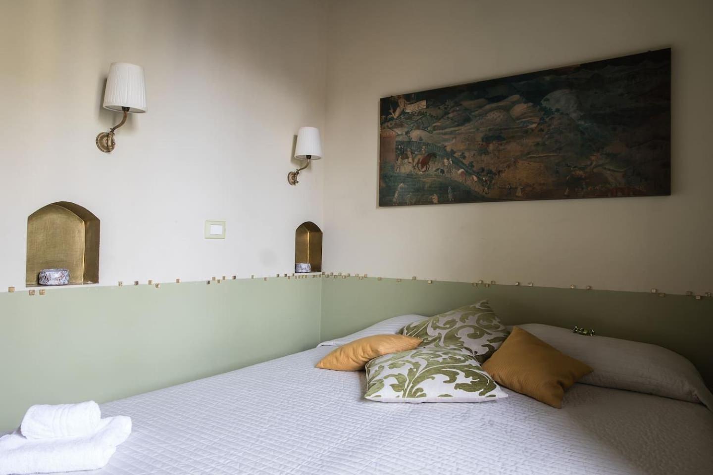 Crispi Deluxe 2 Bedroom Rome Bagian luar foto